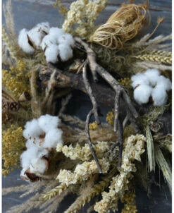 Droogbloemen Krans In Naturel Wit Met Takken, Liggend