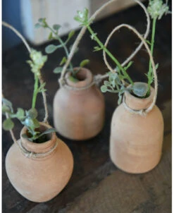 Handgemaakte Aardewerk Flesjes Met Ophang Touw Set Van 3, IB Laursen