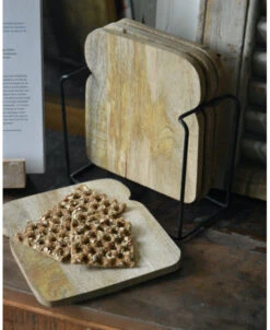 Houten Brood Planken In Metalen Standaard