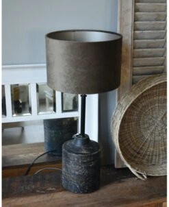 Houten Lampenvoet In Antiek Zwart