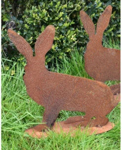 Konijn Met Gespitste Oren, Ecoroest Tuindecoratie
