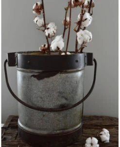 Stoere Zinken Emmer Met Hengsel