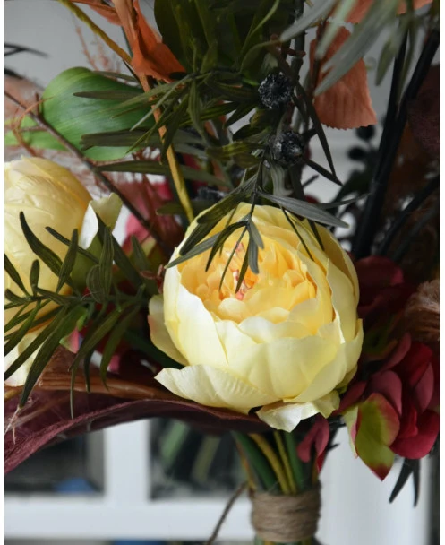 Zijde Barok Boeket In Warm Rood Oranje Geel Met Gloriosa En Vuurpijl - Afbeelding 5