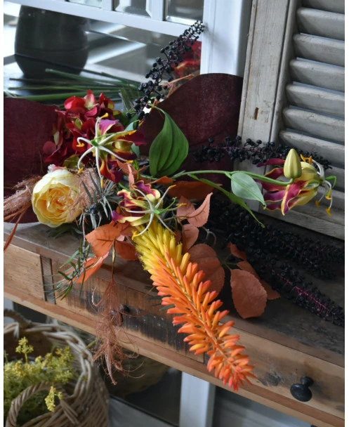 Zijde Barok Boeket In Warm Rood Oranje Geel Met Gloriosa En Vuurpijl - Afbeelding 6