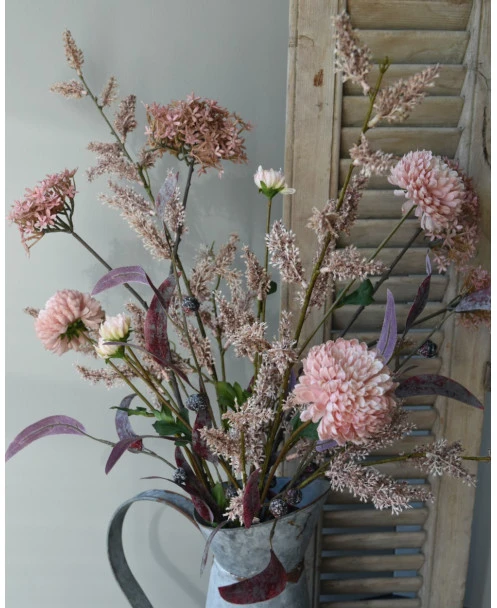 Zijde Brynxz Pluk Boeket In Roze Met Vlier En Wilgen Bloesem, Eucalyptus En Chrysanten