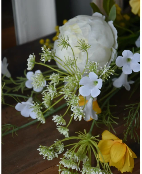 Zijde Vrolijk Pluk Boeket In Wit En Geel - Afbeelding 3