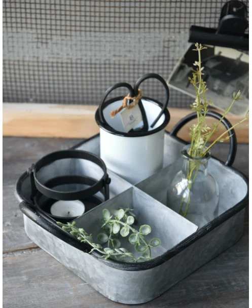 Zinken Vakkenbak Met Zwarte Accenten, IB Laursen